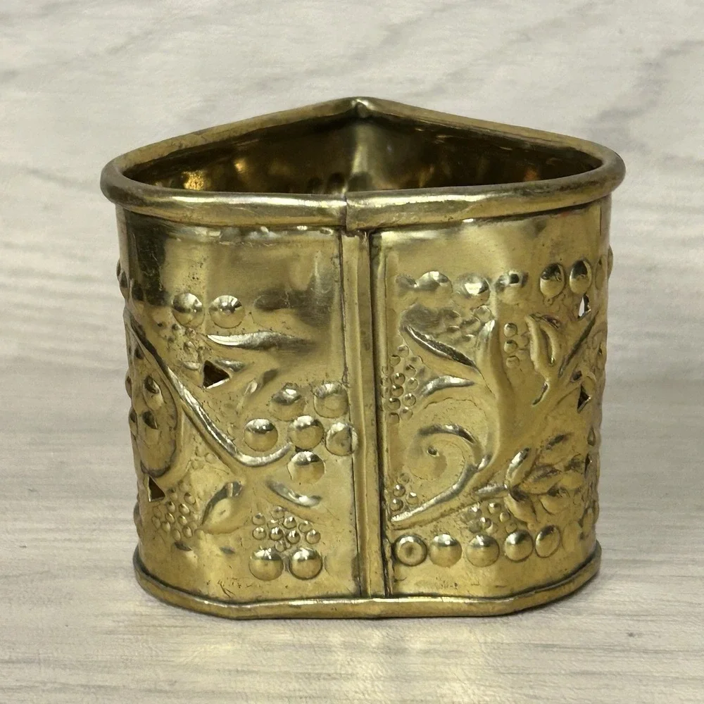 N/A vintage brass